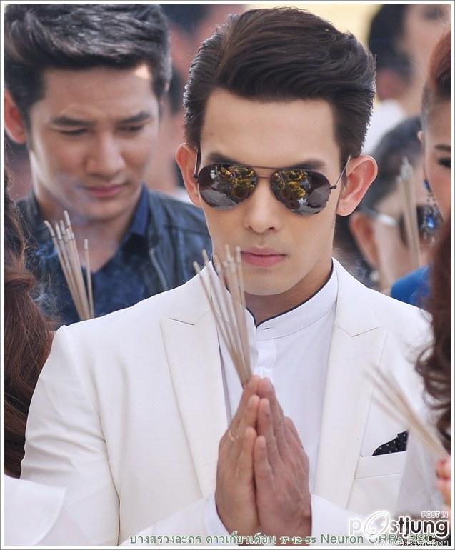 ดาวเกี้ยวเดือนราดาเย่อะมากๆ