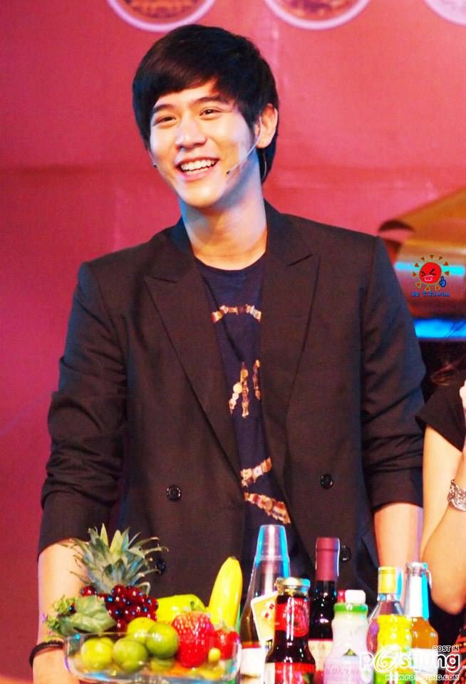 พอร์ซๆๆเอ๊ะทรงผมน้องลีวายชัดๆ