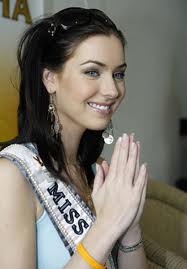 นาตาลี เกลโบว่า Miss Universe ที่สวยที่สุดในใจเรา