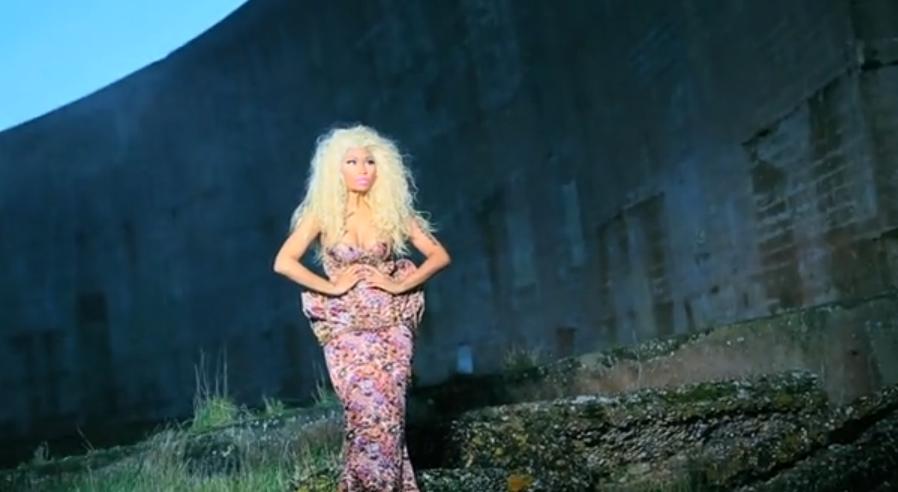 เบื้องหลัง MV เพลง Freedom - Nicki Minaj สุดทรหด