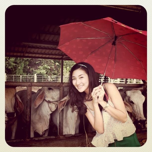 แพนเค้ก ยามแต่งหน้าอ่อนๆ น่ารักอ่ะ