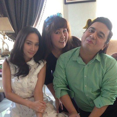 อั้ม หนีบ แอมป์ ทำบุญบ้านปีใหม่