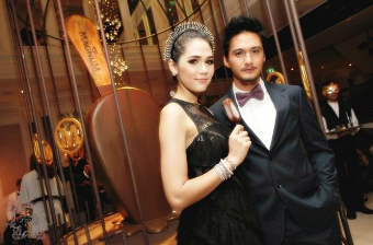 ชมพู่ สุดฟิน  Magnum Cafe  11 มกราคมนี้ !!