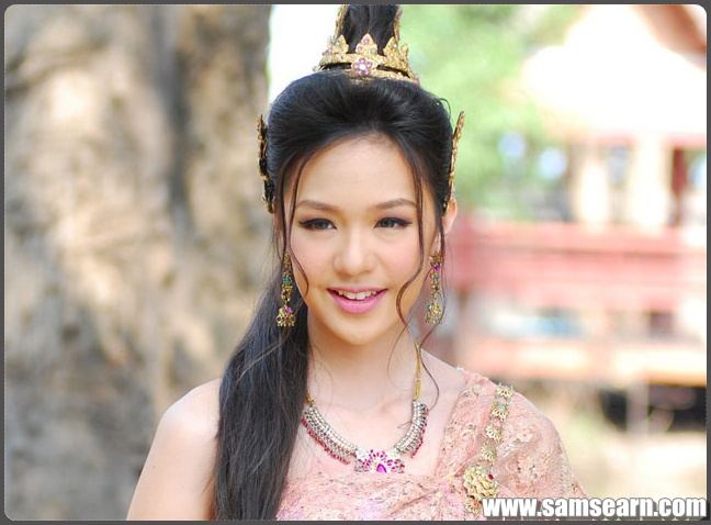 จักรๆ วงค์ๆ สวยงามมากมาย