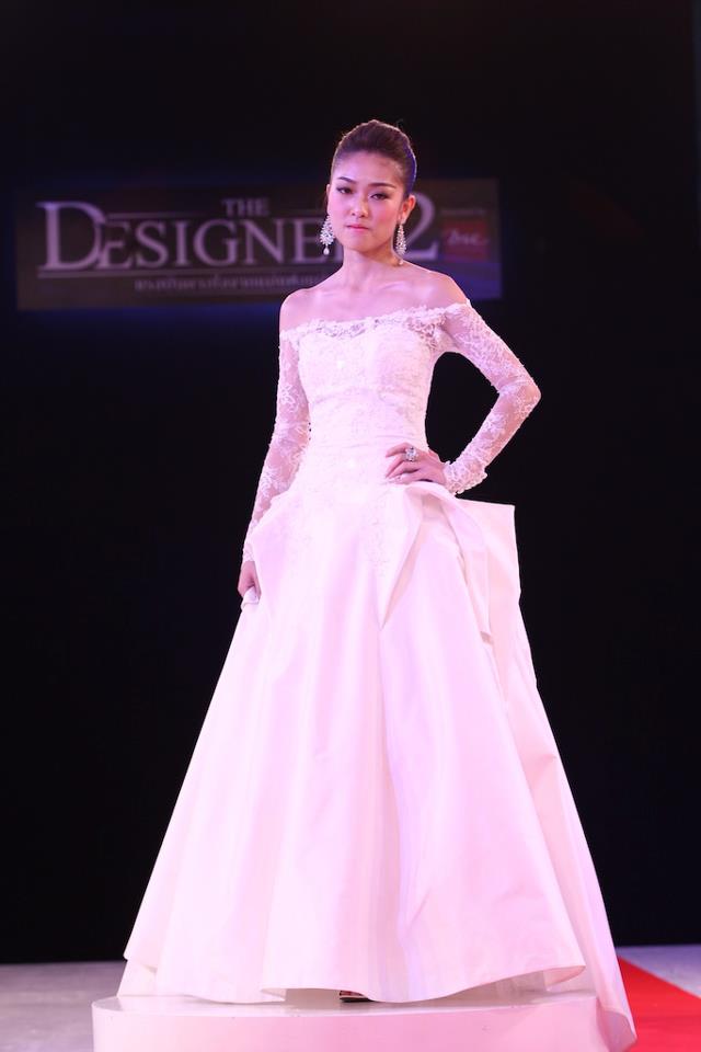 ดีไซเนอร์...หน้าใหม่ของเมืองไทย กับการออกเเบบชุดเจ้าสาว สวมใส่โดยว่าที่เจ้าสาวตัวจริง