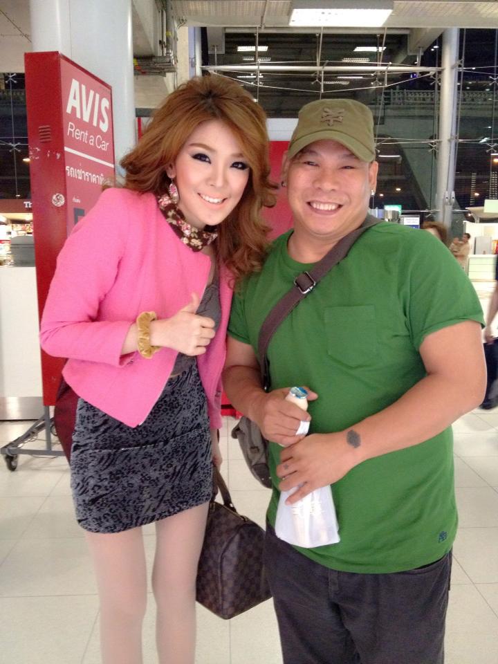 แย้ นนทพร ธีระวัฒนสุข ขาววิ๊งเวอร์ๆ