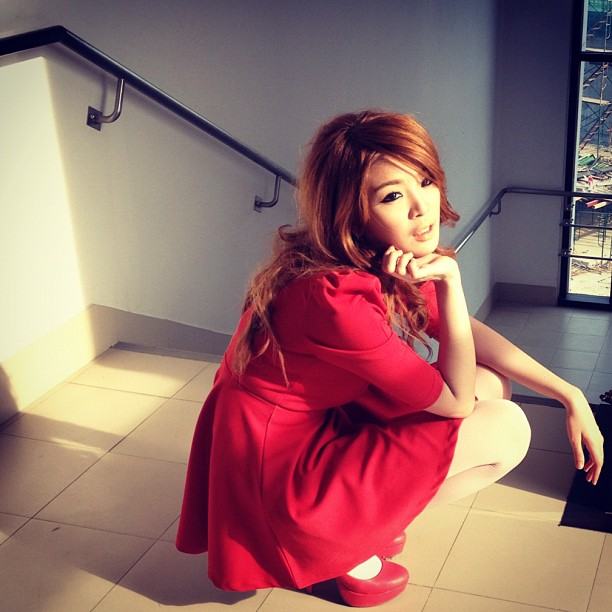 แย้ นนทพร ธีระวัฒนสุข ขาววิ๊งเวอร์ๆ