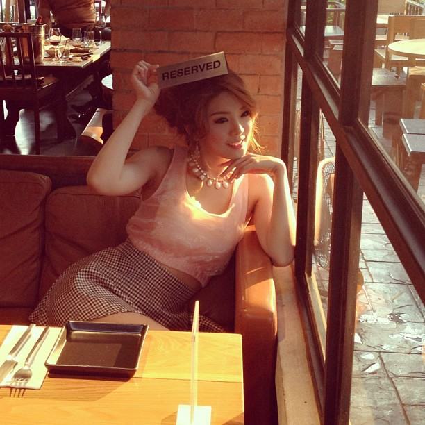 แย้ นนทพร ธีระวัฒนสุข ขาววิ๊งเวอร์ๆ