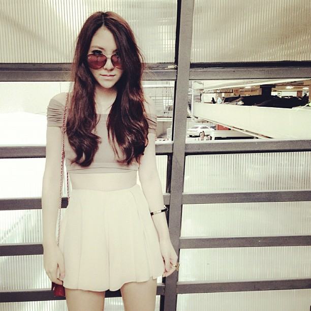 จินนี่ Kamikaze สวย ใส ไฮโซ กับสไตล์การแต่งตัวของเธอ