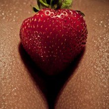 ใครว่า...สตอเบอรี่กับผู้ชายไม่เข้ากัน