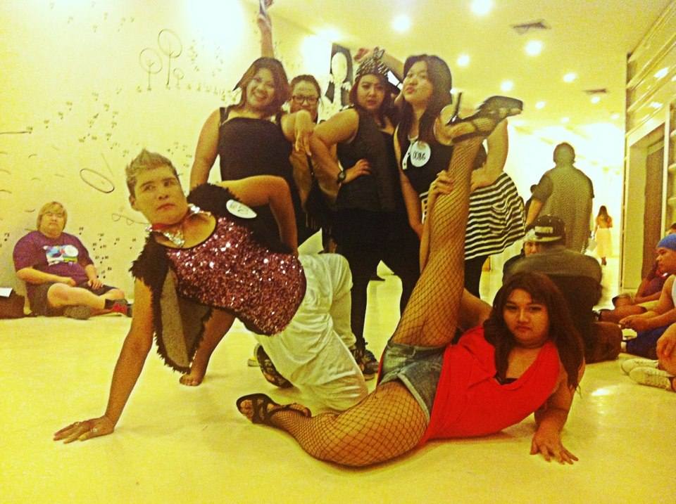 Dance your fat off  เต้น เปลี่ยน ชีวิต