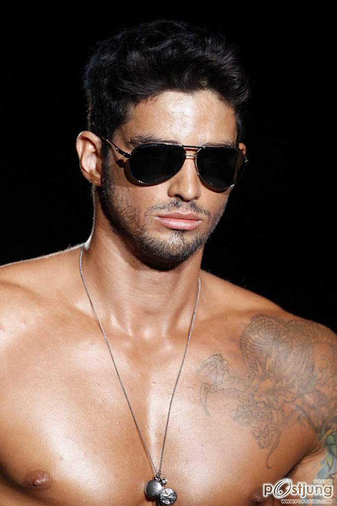 : ท่าจะสู้ซ่า