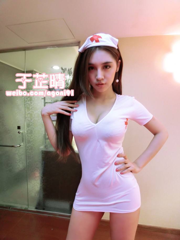 นางพยาบาล สวยเซ็กซี่เเบบนี้ เห็นเเล้วอยากป่วย