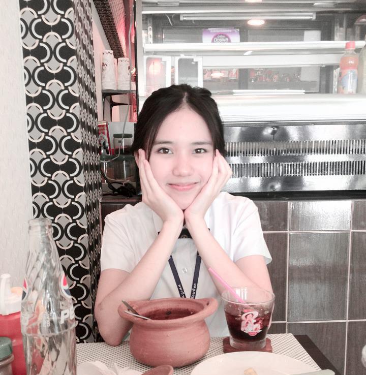 Mint  ><// น่ารักใสใส แบบนี้พอจะเป็นเน็ตไอดอลได้มั๊ย   ลองมาดูกันน๊ะ