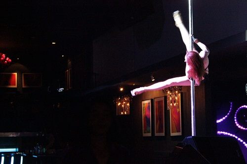 pole dance