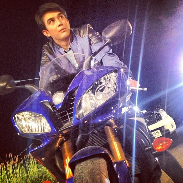 บอส โตนนท์ @ Instagram Update