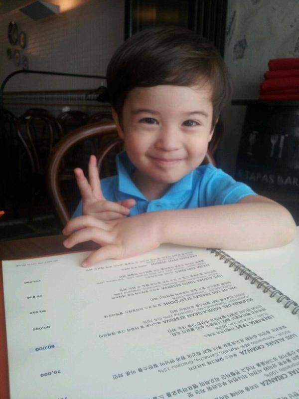 ลินคอร์น เด็กน้อยสุดหล่อ ><