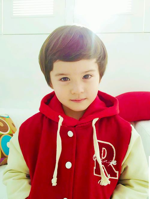 ลินคอร์น เด็กน้อยสุดหล่อ ><