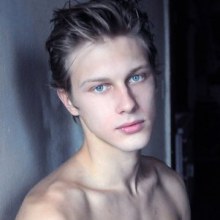 ฝรั่งหล่ออออ