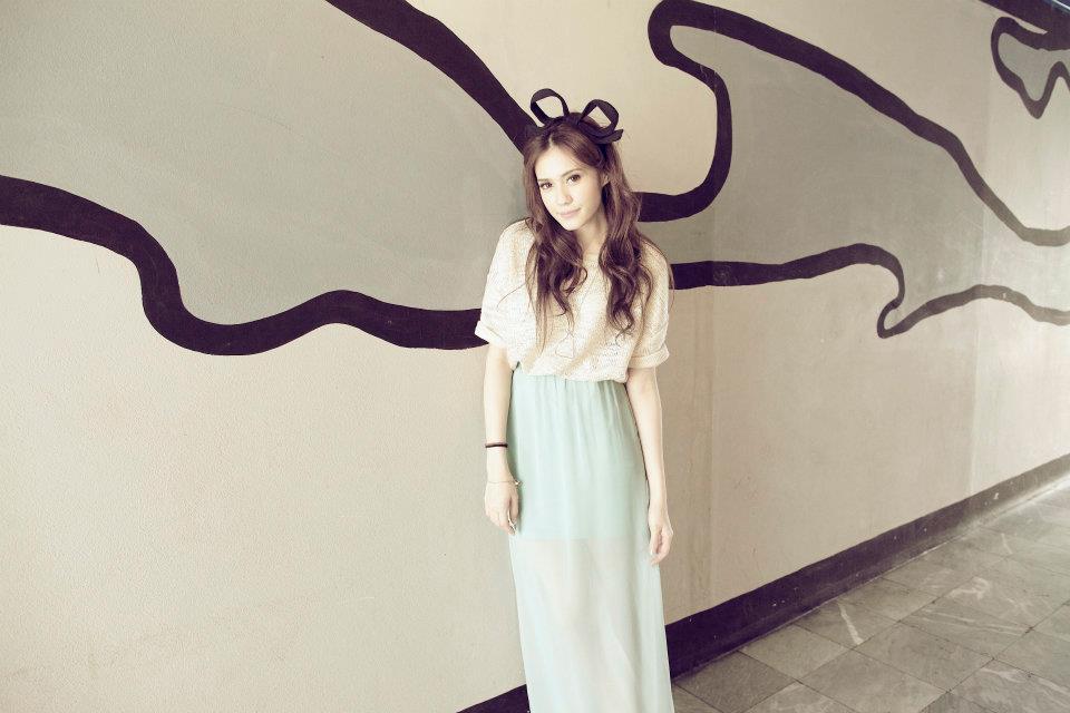 สเตฟานี เลอร์ช สาวน้อย น่ารัก สดใส ขาวโอโม่