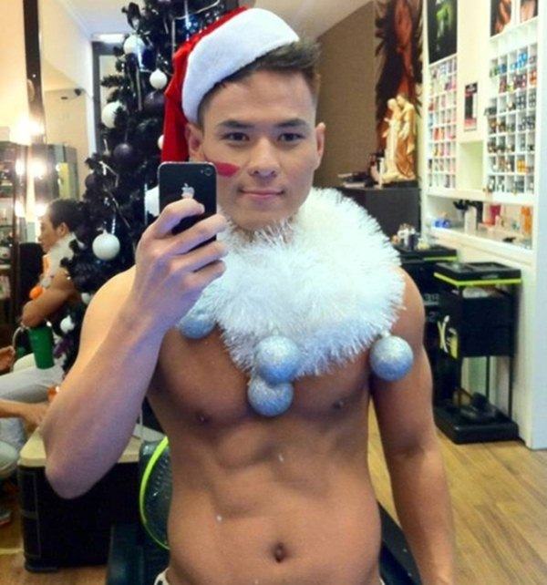 Sexy Santa Hunks