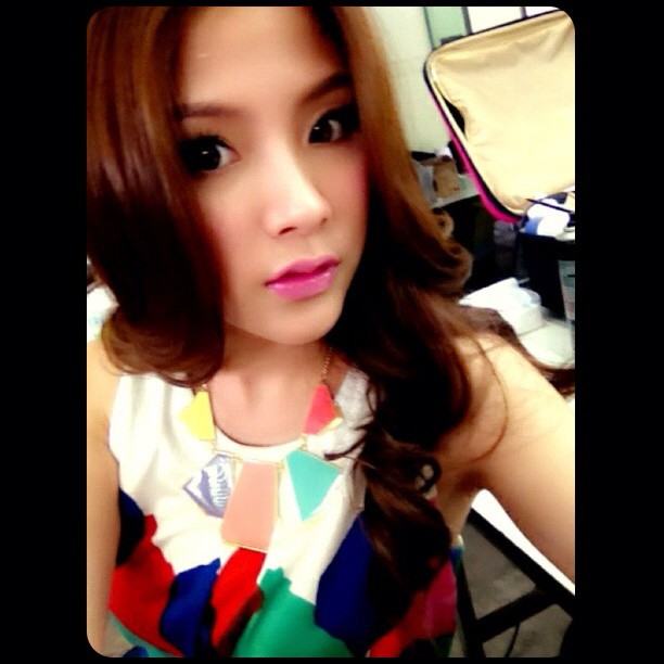 อินสตาแกรมดารา  ใบเฟิร์น พิมพ์ชนก ลือวิเศษไพบูลย์