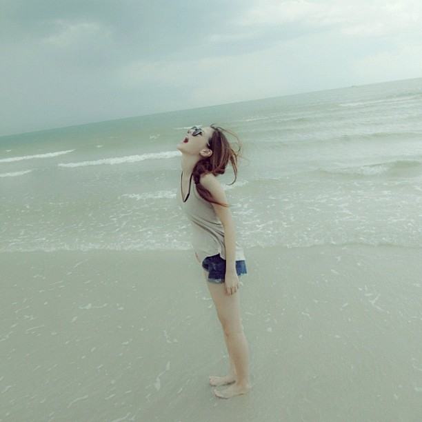 อินสตาแกรมดารา  ใบเฟิร์น พิมพ์ชนก ลือวิเศษไพบูลย์