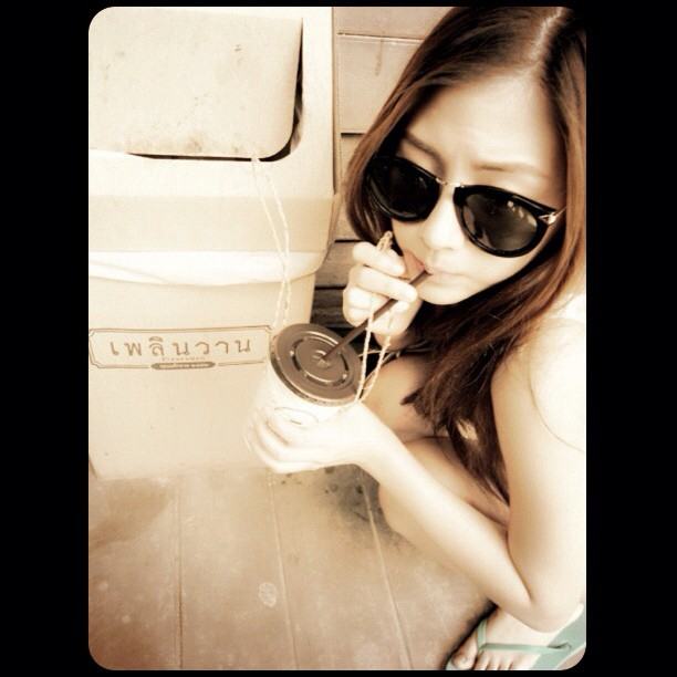 อินสตาแกรมดารา  ใบเฟิร์น พิมพ์ชนก ลือวิเศษไพบูลย์