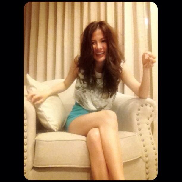 อินสตาแกรมดารา  ใบเฟิร์น พิมพ์ชนก ลือวิเศษไพบูลย์