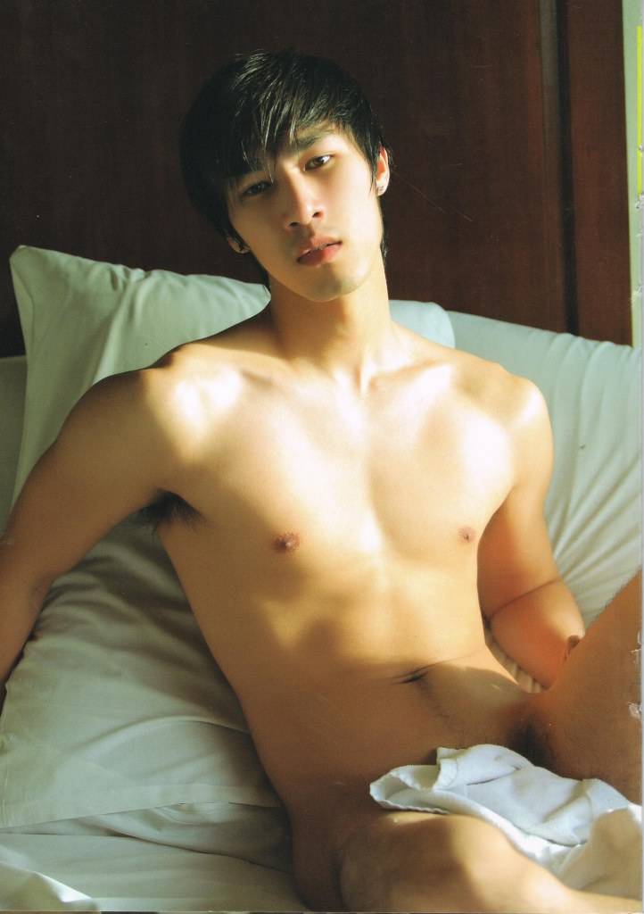 ตี๋หิด หล่อมากเลย อ่ะ ผู้ชายสมัยนี้ เล้าใจจริงๆ