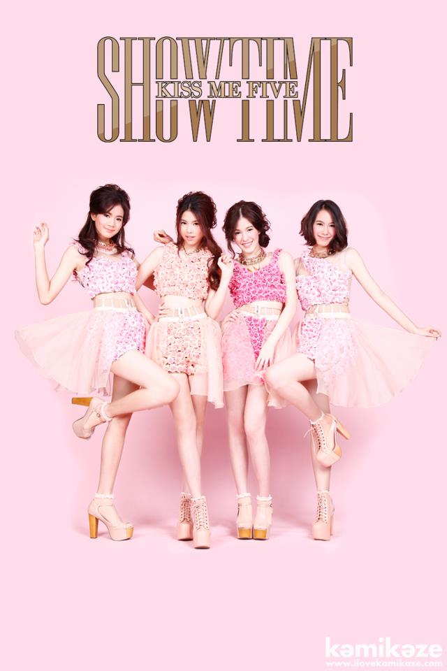 4 สาว หุ่นดี เสียงดี Kiss Me Five