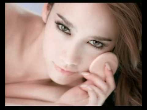 อั้ม ชมพู่ เจ้าเเม่ Mistine