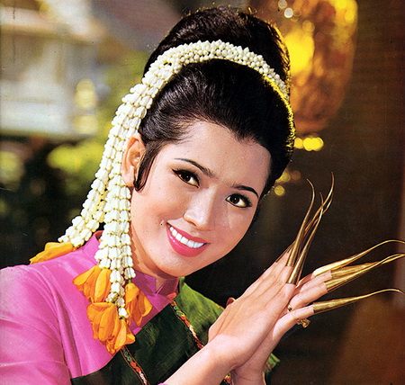 อีกหนึ่งความภูมิใจของคนไทย อาภัสรา หงสกุล