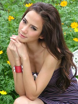 แฟนๆ ละครโคตรคิดถึงรอ คุณนายอั้ม เล่นบทร้าย