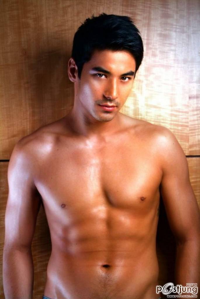 ล่ำแน่นๆ