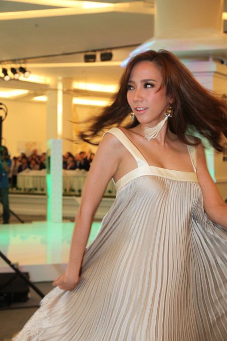 อั้ม พัชรภา ลุคส์นี้เริ่ด