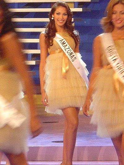 เหล่านางงาม Venezuela ประัชันกันสุดพลังในชุดว่ายน้ำ