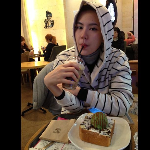 เจี๊ยบ พิจิตรา - บอย  หวานฉ่ำรับปีใหม่ ควงกันไปสวีทเกาหลี