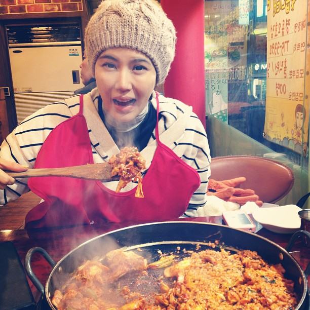 เจี๊ยบ พิจิตรา - บอย  หวานฉ่ำรับปีใหม่ ควงกันไปสวีทเกาหลี