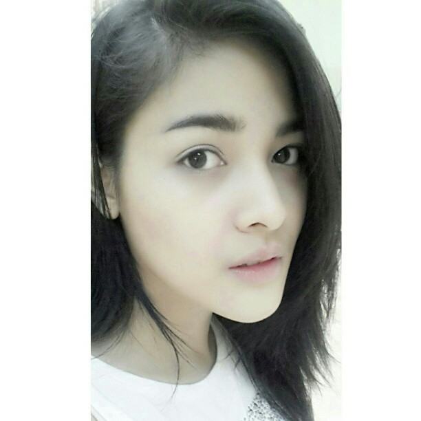 ปุ๊กลุ๊ก ฝนทิพย์  อวดความสวยผ่านInstagram