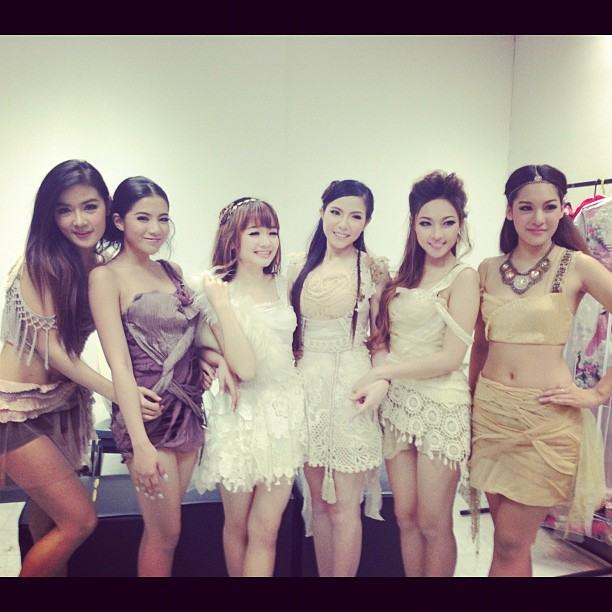 ใบเตย อาร์สยาม สั้นเสมอหู