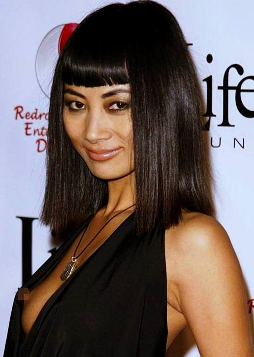 She รีบๆ หลุดๆ โผล่ๆ