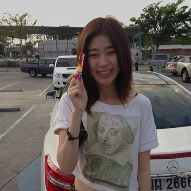 Pix instagram อัพเดต พี่แก้ว ffk เธอสวยยย