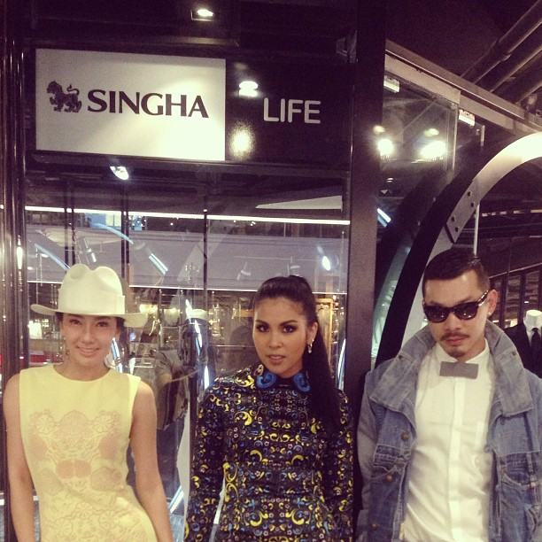 ดเต็ม! ทัพดาราร่วมงานเปิดตัว สยาม เซ็นเตอร์