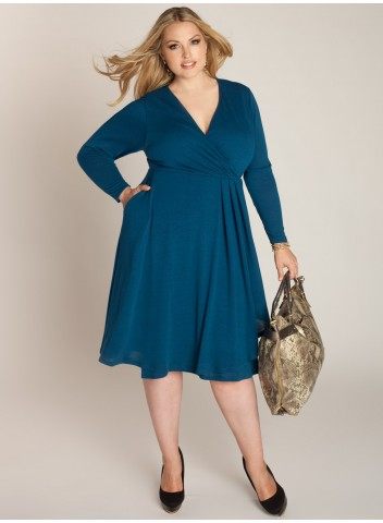 แฟชั่น เสื้อผ้าออกงาน หรูๆ สำหรับ สาวเจ้าเนื้อ