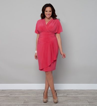 แฟชั่น เสื้อผ้าออกงาน หรูๆ สำหรับ สาวเจ้าเนื้อ