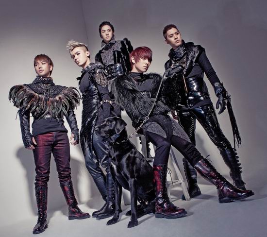 มหกรรมคอนเสิร์ต MBC Korean Music Wave in Bangkok 2013