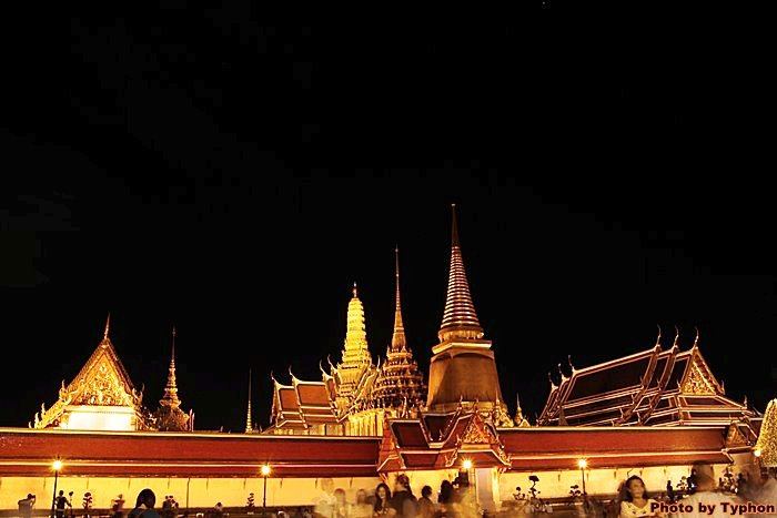 พระบรมมหาราชวัง ไทย