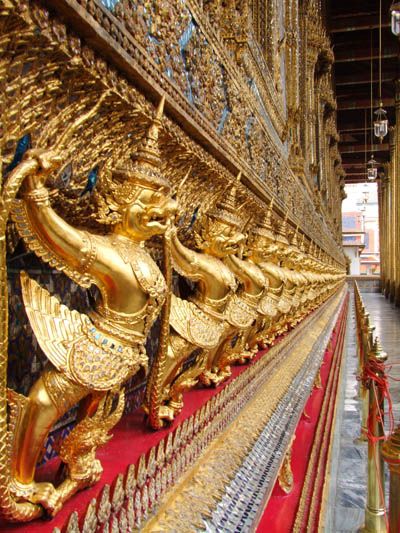 พระบรมมหาราชวัง ไทย