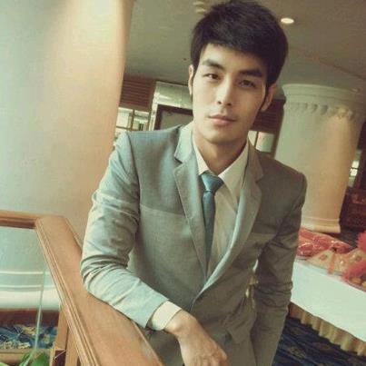 พี่ปารค์คุง หล่อมากกกก